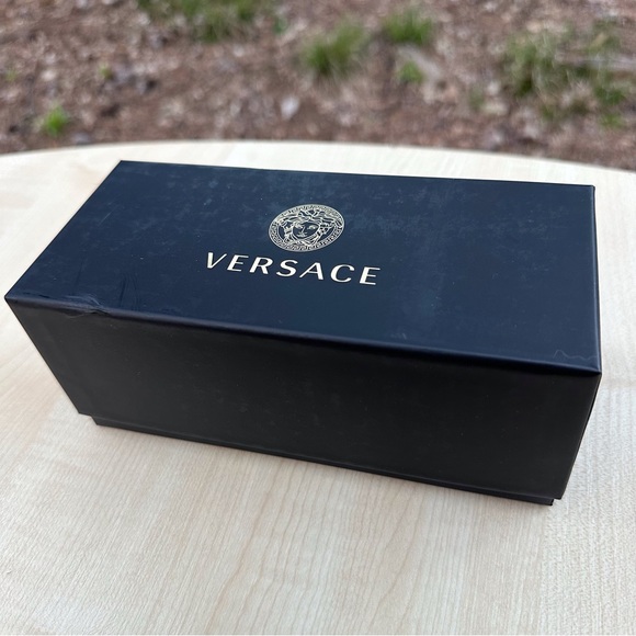 VERSACE sunglasses for women NIB with case Havana & gold cateye LUXURY GLAMOUR main image 4